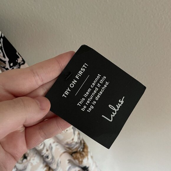 Lulus Women XL More Than Charming Blush Floral Print Lace-Up Maxi Dress NWT - Picture 9 of 15